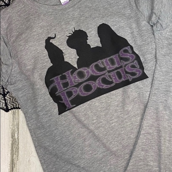 HOCUS POCUS Ladies Tee - Picture 2 of 3